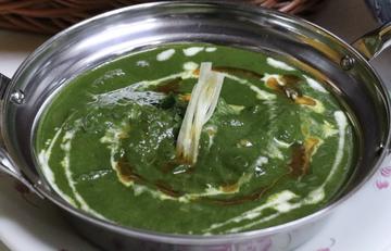ほうれん草チキンカレーspinach chicken curry
