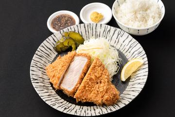 【ご飯またはキャベツ大盛り無料！】ロースとんかつ弁当