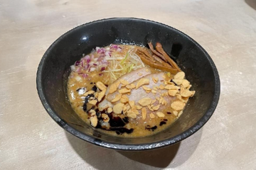 焦がしニンニク味噌らーめん大盛り