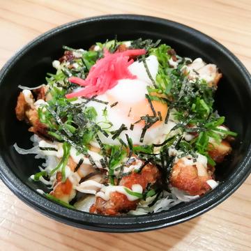 ☆【人気No.3】【がつがつ食べれる】あまろじ唐揚丼☆fried chicken lunch bowl
