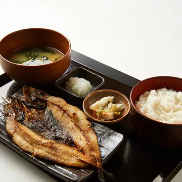 トロニシン定食