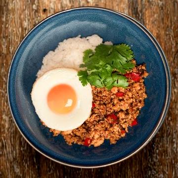 どっさりパクチーガパオライス (Coriander)Gapao Rice