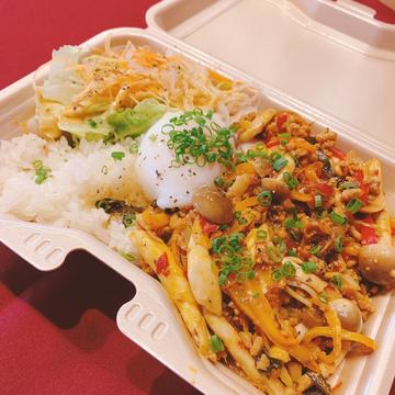 ガパオ丼