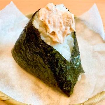 ツナマヨおむすび