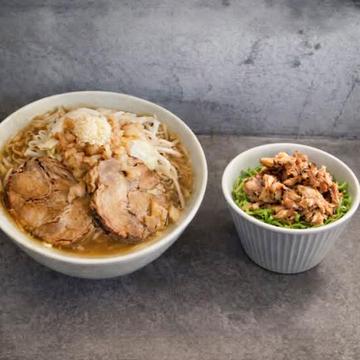クスクスラーメン+ミニチャーシュー飯セット