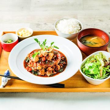具沢山ビーフシチューソース ハンバーグ弁当