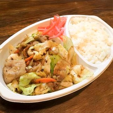 ベトナム名物キャベツ豚肉炒め弁当