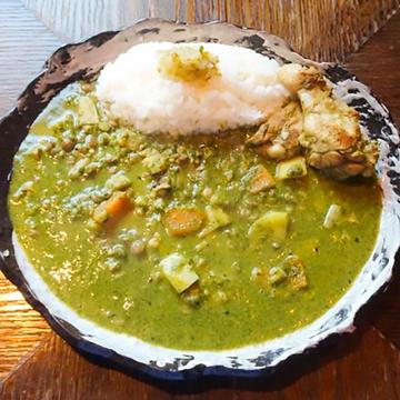 ファミリアサグカレー
