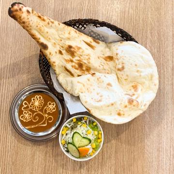 ナンカレーセット Naan Curry Set