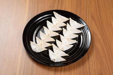 【冷凍】生餃子(にんにら)14個
