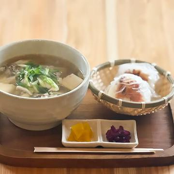肉吸いそばセット・おにぎりセット