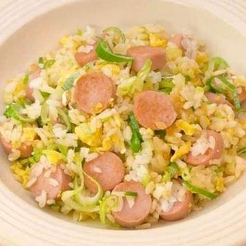 ソーセージチャーハン