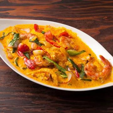 タイ風シーフードカレー炒め Stir Fried Seafood Spicy curry