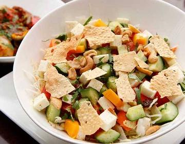 パニール サラダ Paneer Salad