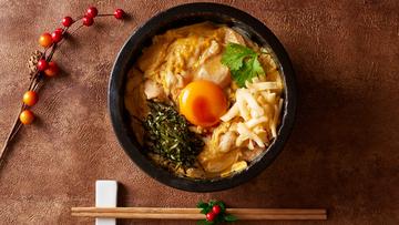 チーズ親子丼  Cheese, Chicken＆Egg Rice Bowl