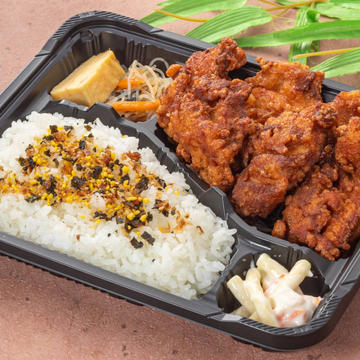 唐揚げ弁当
