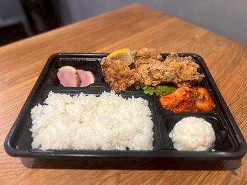 唐揚げ弁当