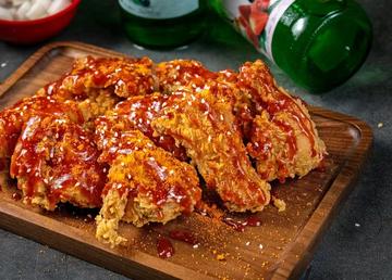 ヤンニョム手羽先唐揚げ(2本)