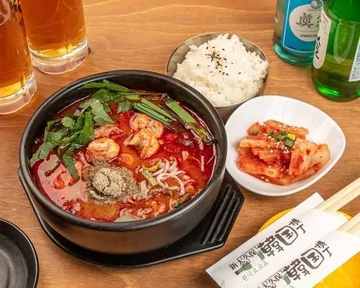 ネジャンタン(ご飯、おかず3品付き)