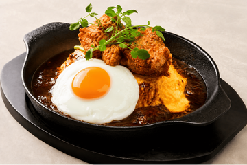 目玉焼き唐揚げオム