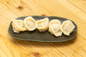 水餃子 5個