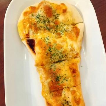 ナンピザ