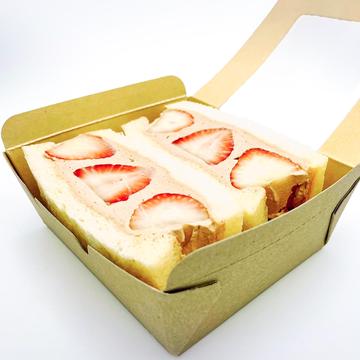 完熟いちごチョコサンド