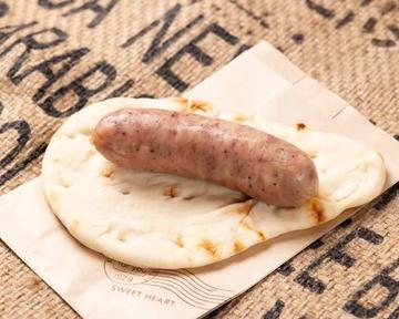 ナーンドッグ Naan Dog
