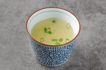 焼鳥屋の〆とりスープ