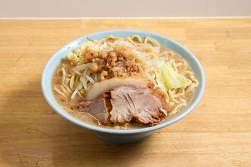 俺のラーメン(大盛りサイズ)