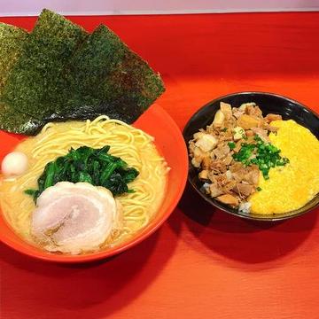 ラーメン+豚飯