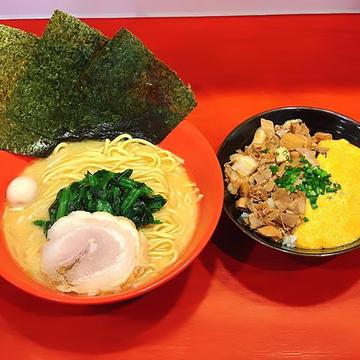 ラーメン+豚飯
