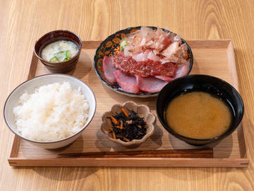 梅カンパチ定食