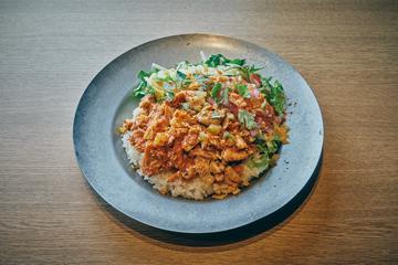 チリチーズチキンタコライス