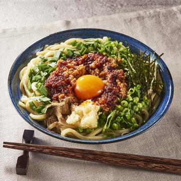 メガ盛り麺500g 激辛！台湾まぜそば 生卵・ラー油・酢付き・タレ2倍