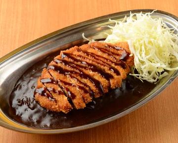 人気NO.1のロースカツカレー(中盛り)