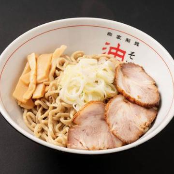 ―焼豚極太油そばペチカ―