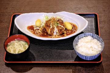 アグーと和牛のハンバーグ定食