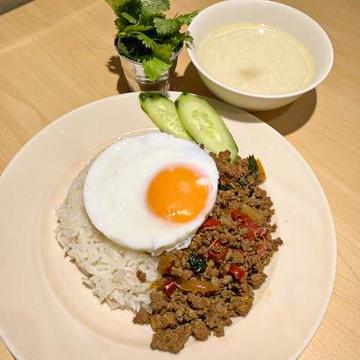 ガパオライス並盛(スープ付き)