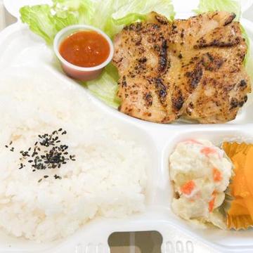 チキンステーキ弁当(ソース付)