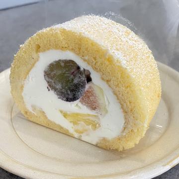 フルーツロールケーキ