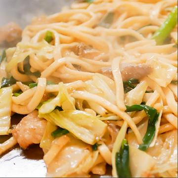 兵庫佐用ホルモン焼きうどん 1人前