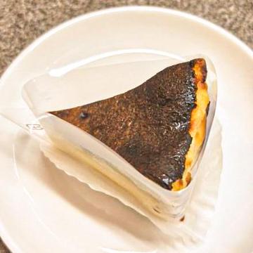 バスクチーズケーキ