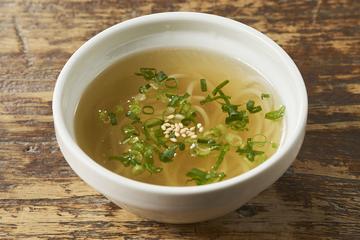 米粉麺入り！鶏のスープ