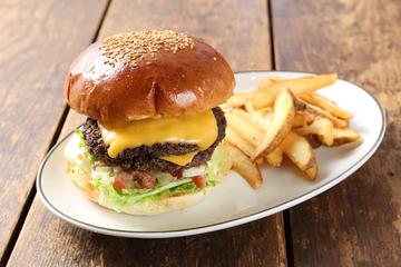 double cheese burger ダブルチーズバーガー 【フレンチフライ付】