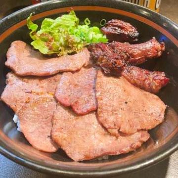 牛タン＆ハラミ丼200g