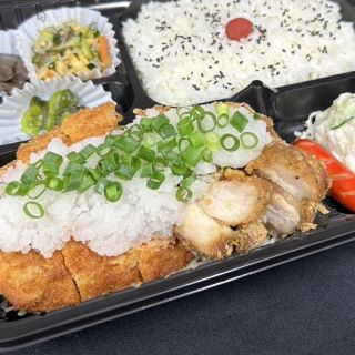 みぞれ唐揚げ＆おろしとんかつ弁当(みそ汁付)
