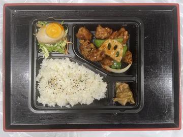 黒酢豚弁当