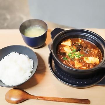 赤い月のマイルド麻婆豆腐定食
