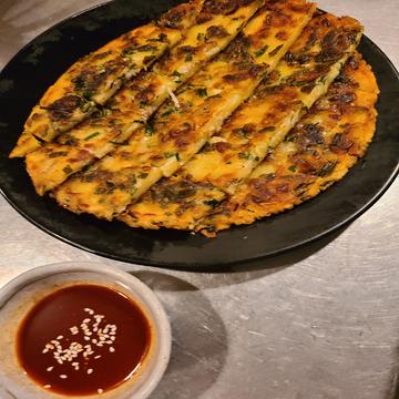 豚とニラのチヂミ